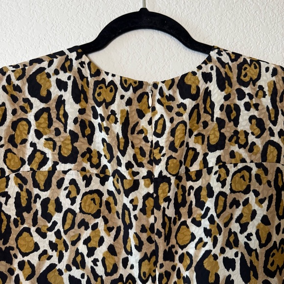Tory Burch Women’s Leopard Print Silk Blouse Top - Picture 11 of 13